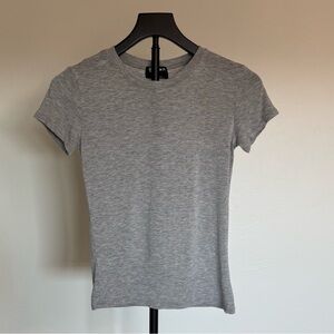 Popular 21 Heather Grey Crew Neck Tee Size S